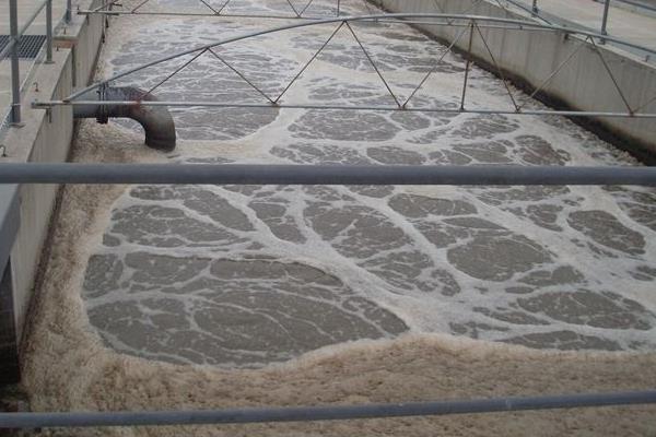 乌鲁木齐循环水缓蚀阻垢剂技术特点与应用